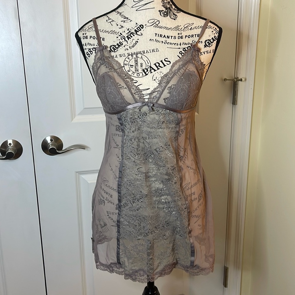 Vintage Y2K Victoria's Secret Very Sexy Lace Babydoll‎ S
